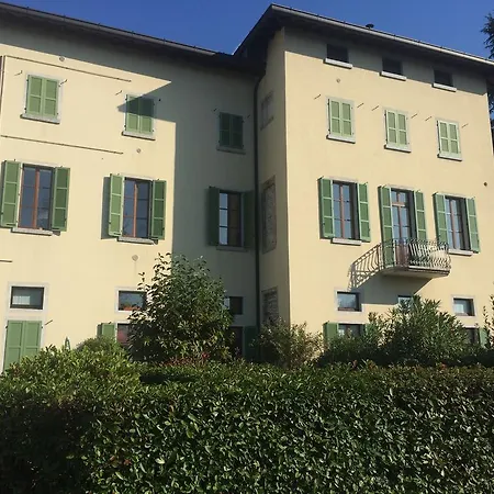 Apartament Conti Reina Lake