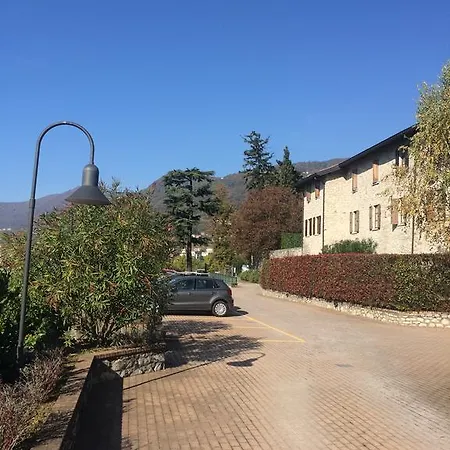 Lejlighed Apartament Conti Reina Lake *