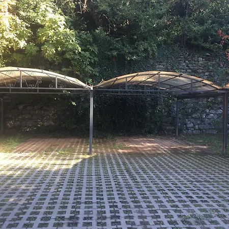 Appartement Apartament Conti Reina Lake